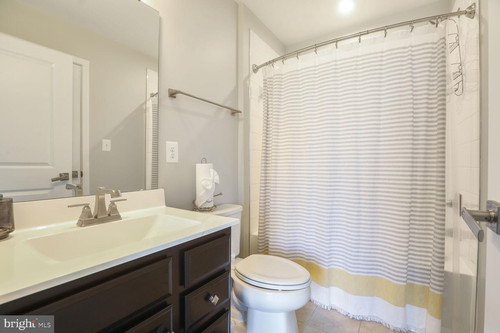 EAGER PARK TOWNHOMES - Residential Lease