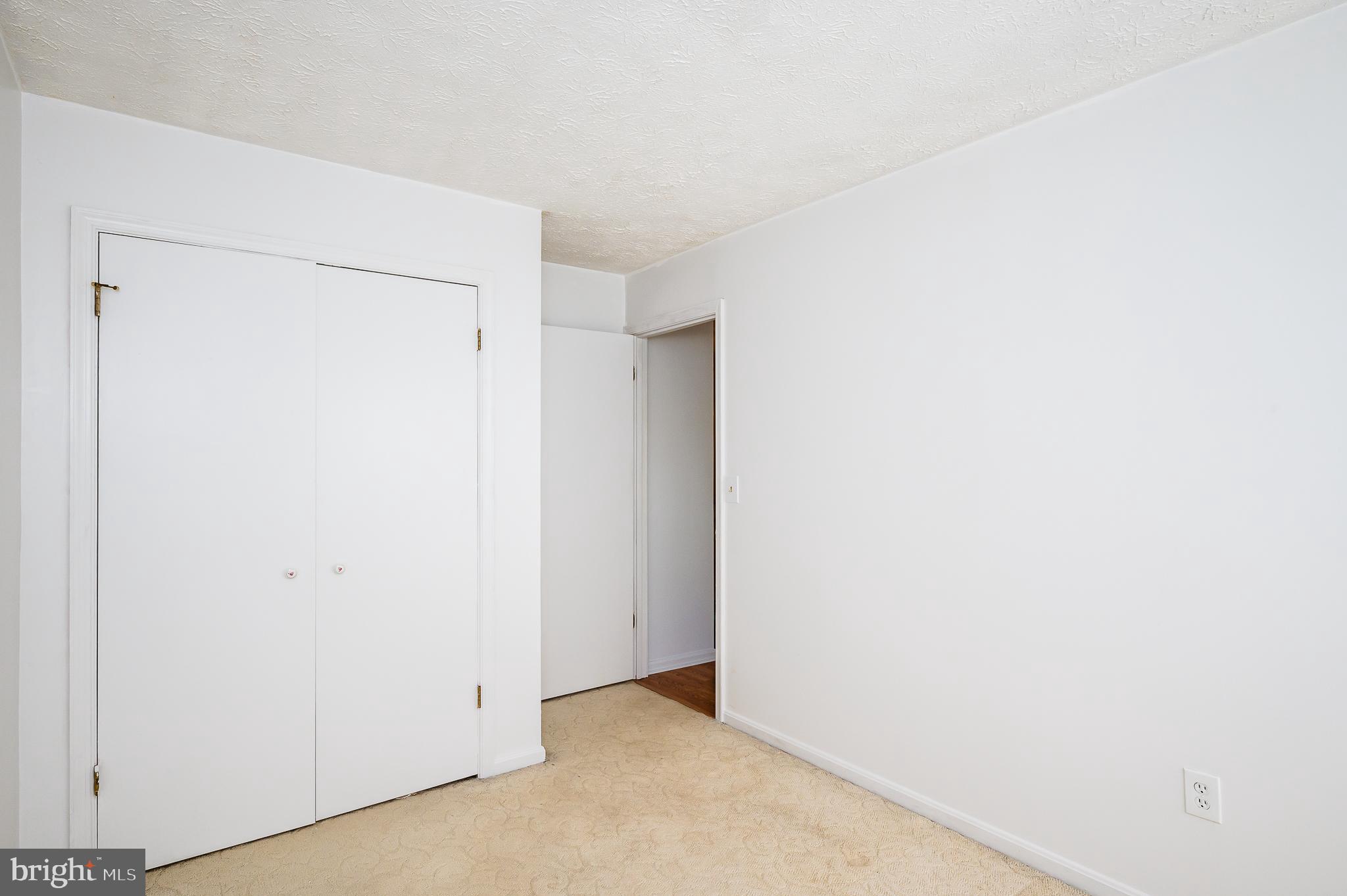 RIVERSIDE - Residential