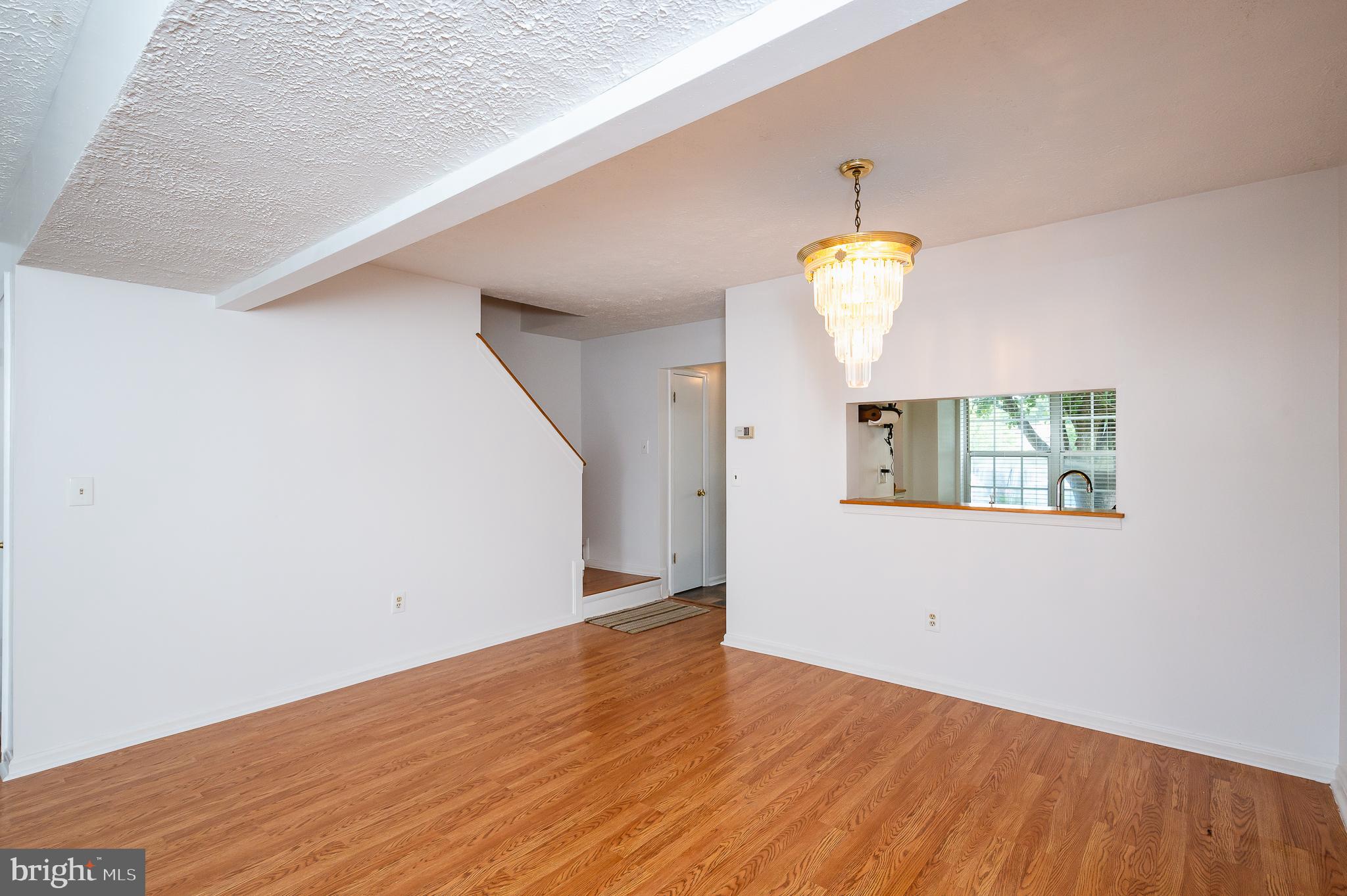 RIVERSIDE - Residential