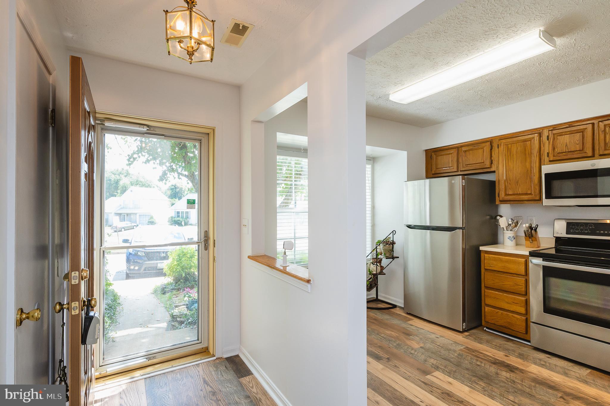 RIVERSIDE - Residential