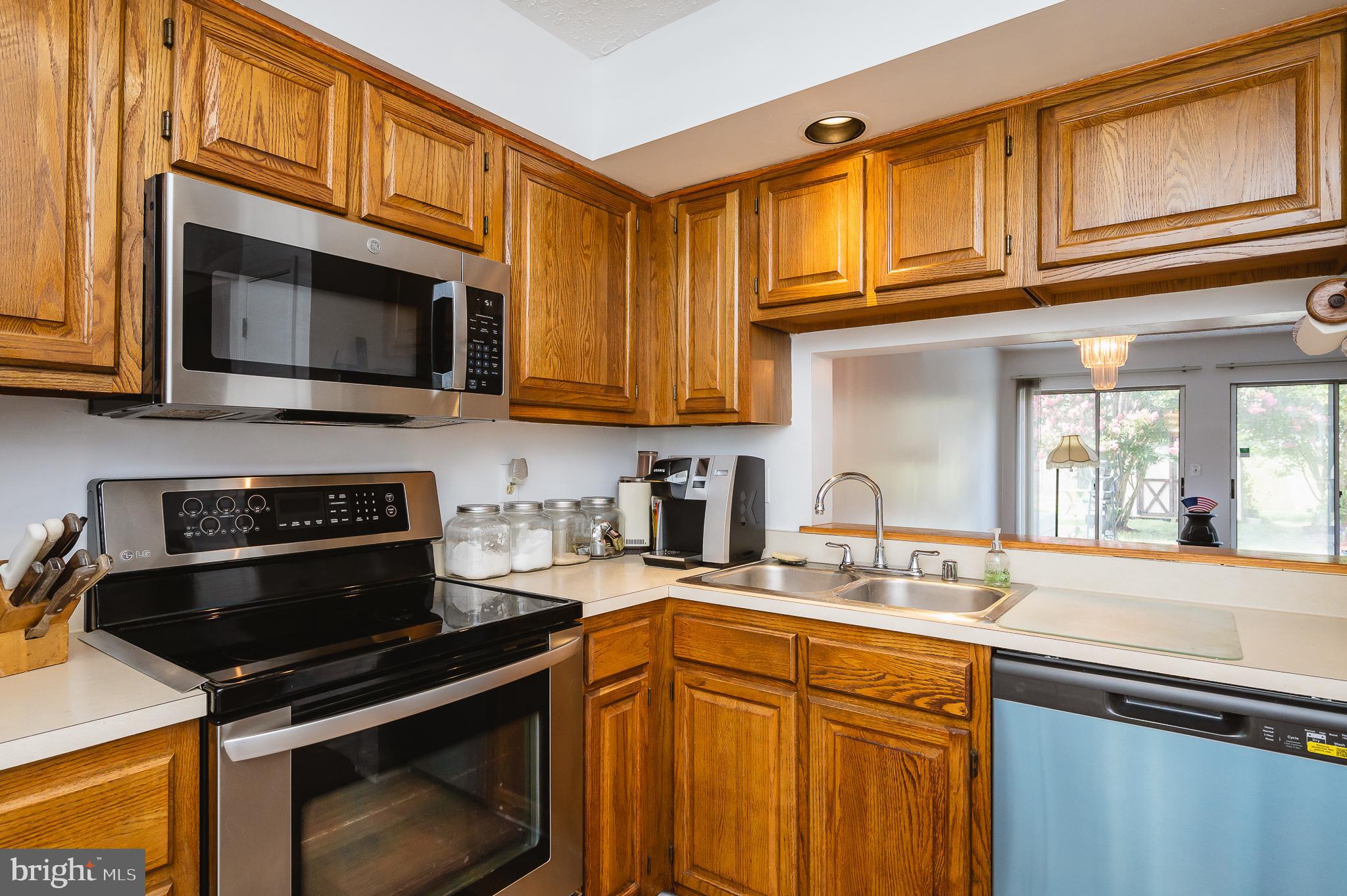 RIVERSIDE - Residential