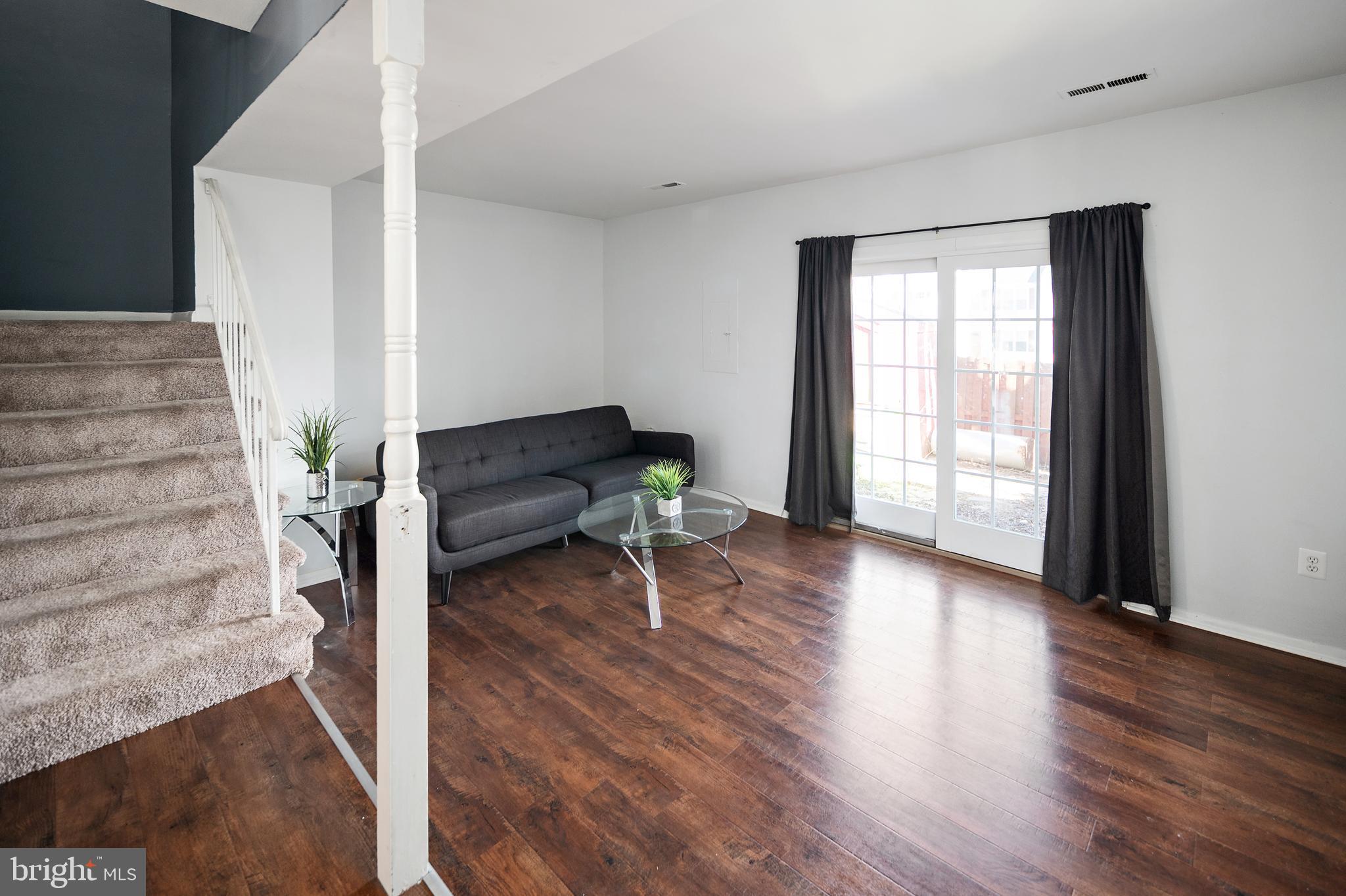 DUMFRIES - Residential