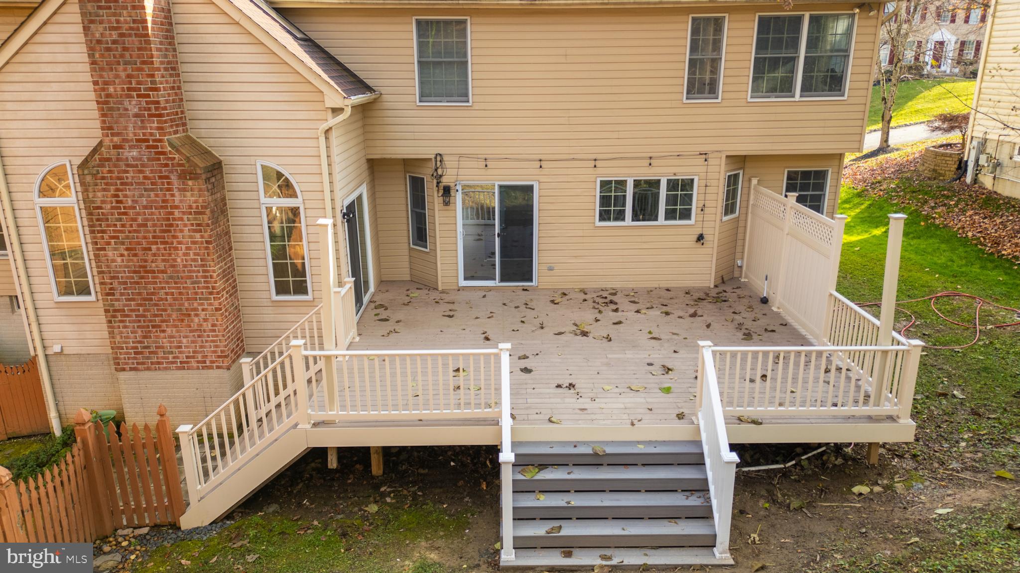 CROMWELL WOODS - Residential