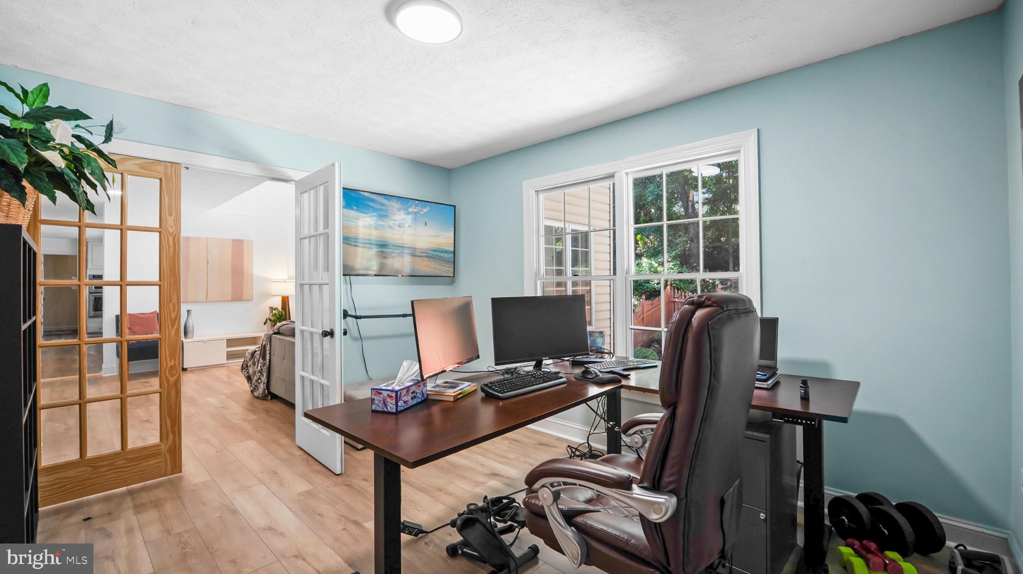 CROMWELL WOODS - Residential