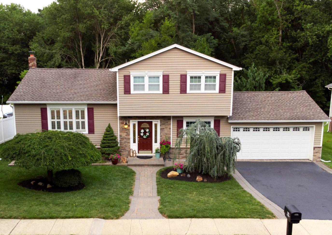 64 WESLEYAN DRIVE