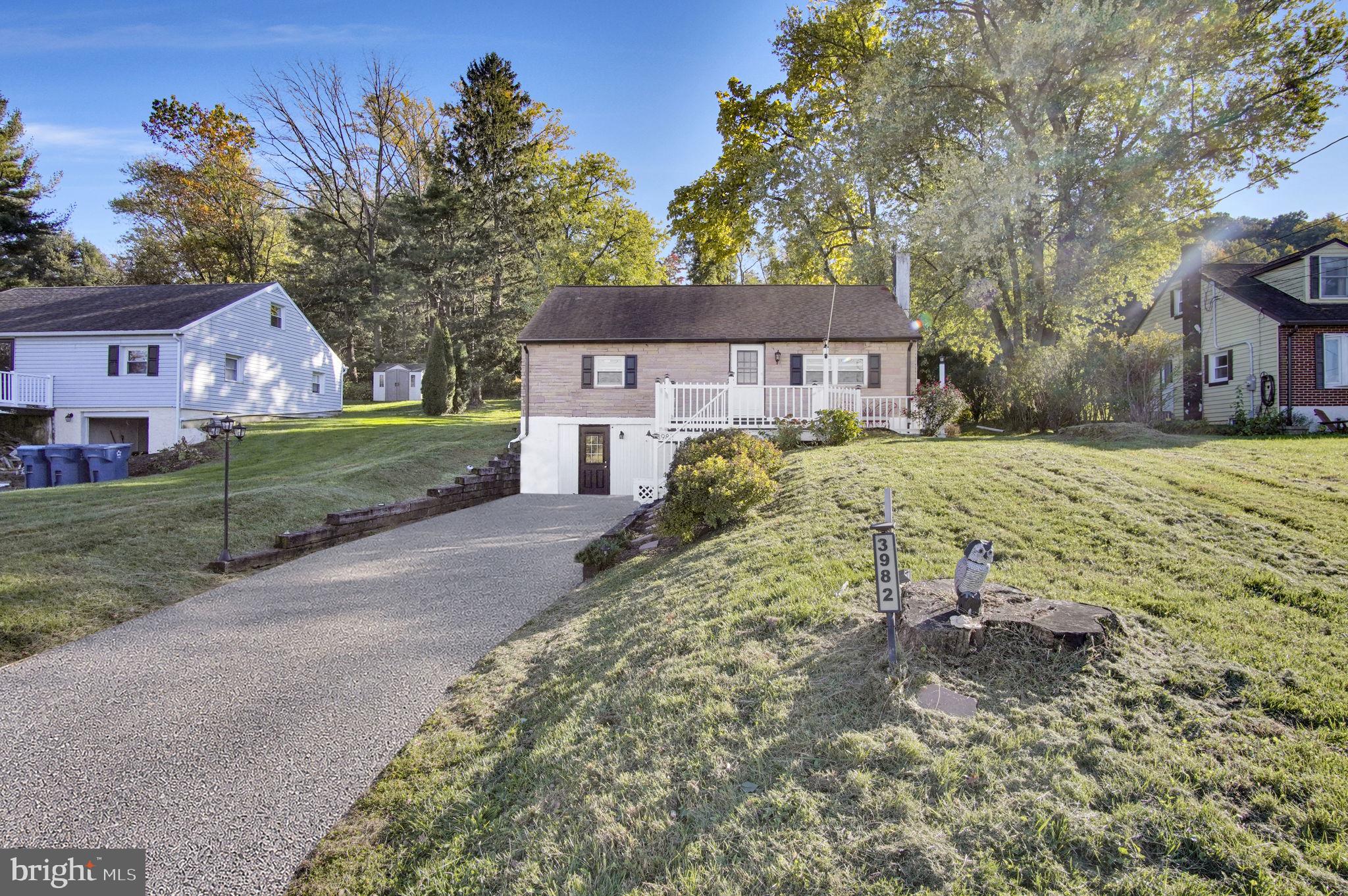 3982 MARIETTA AVENUE