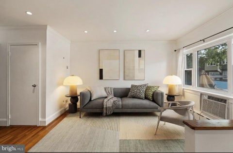 Townhouse For Sale - 923 Anchor Street<br/> PHILADELPHIA, PA 19124