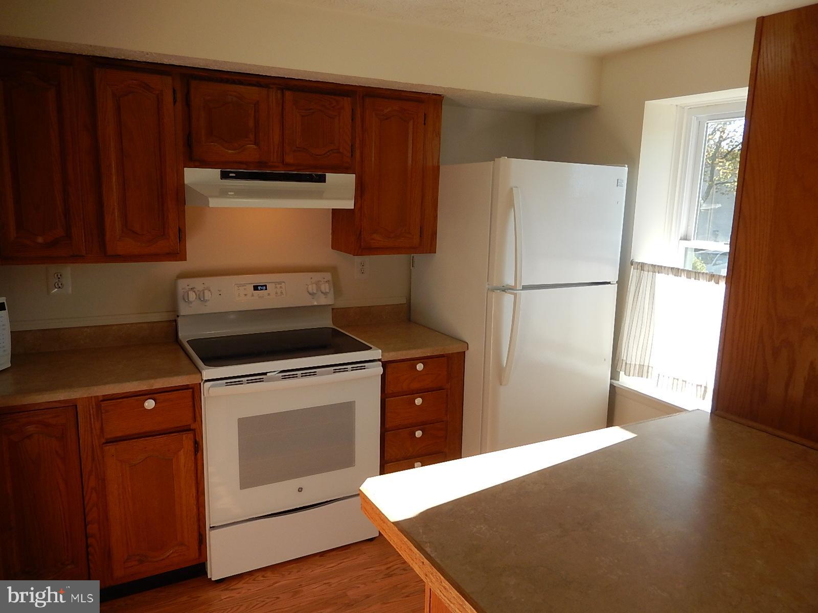 MURRAY HILL - Residential