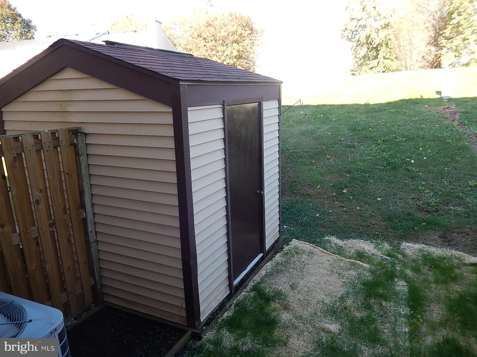 MURRAY HILL - Residential