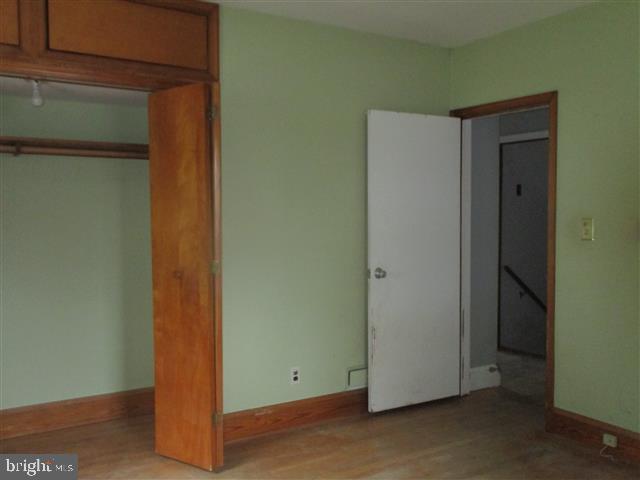 HILLENDALE PARK - Residential