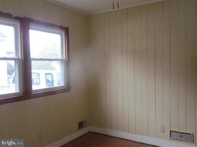 HILLENDALE PARK - Residential