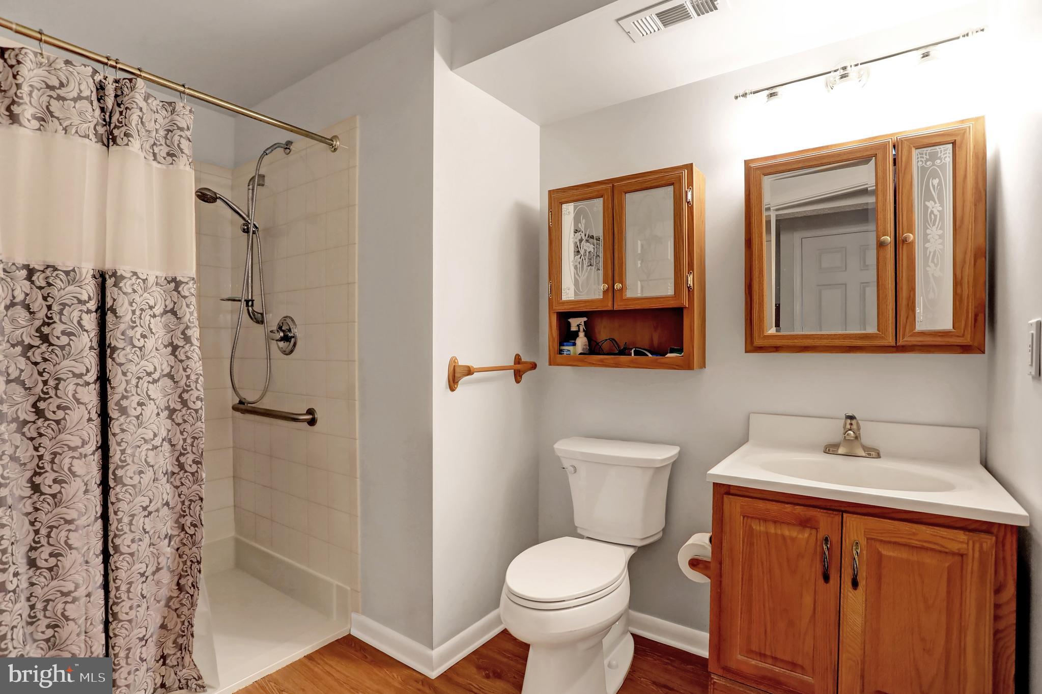 DOVER DOWNS - Residential