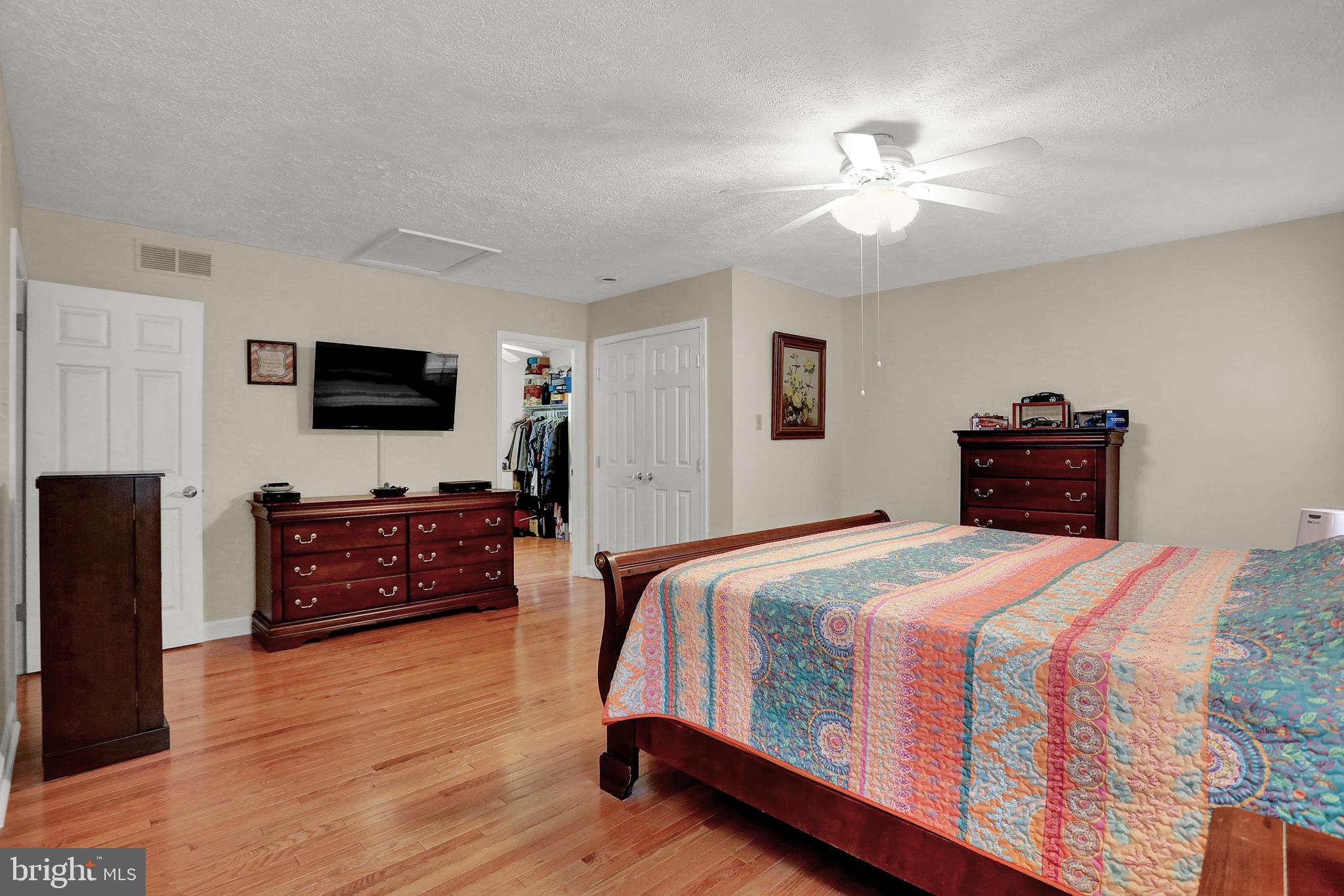 DOVER DOWNS - Residential