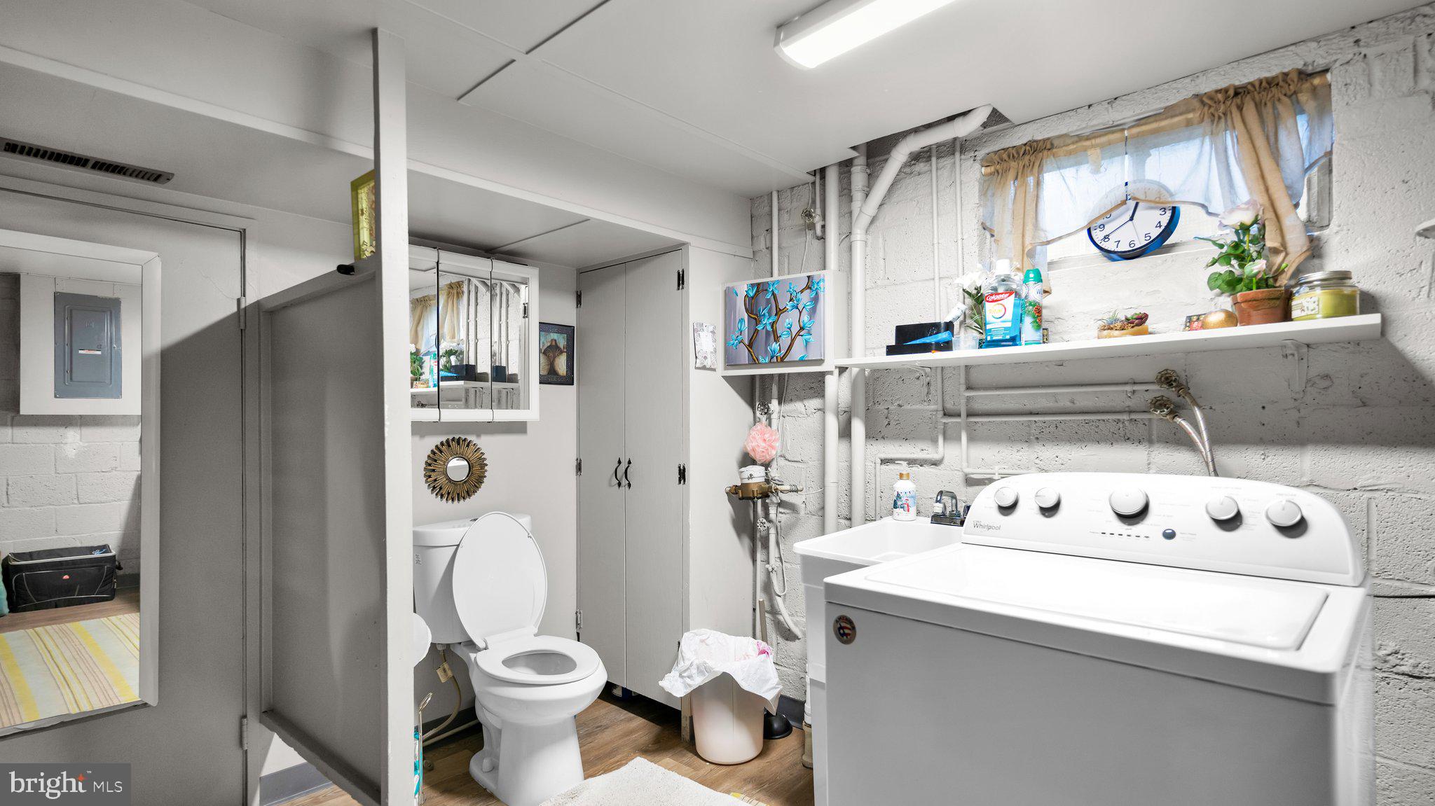 GLASSMANOR - Residential