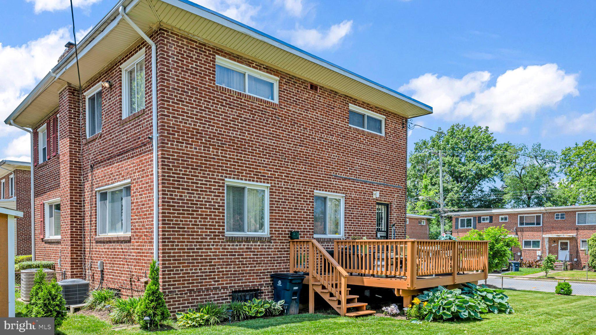 GLASSMANOR - Residential