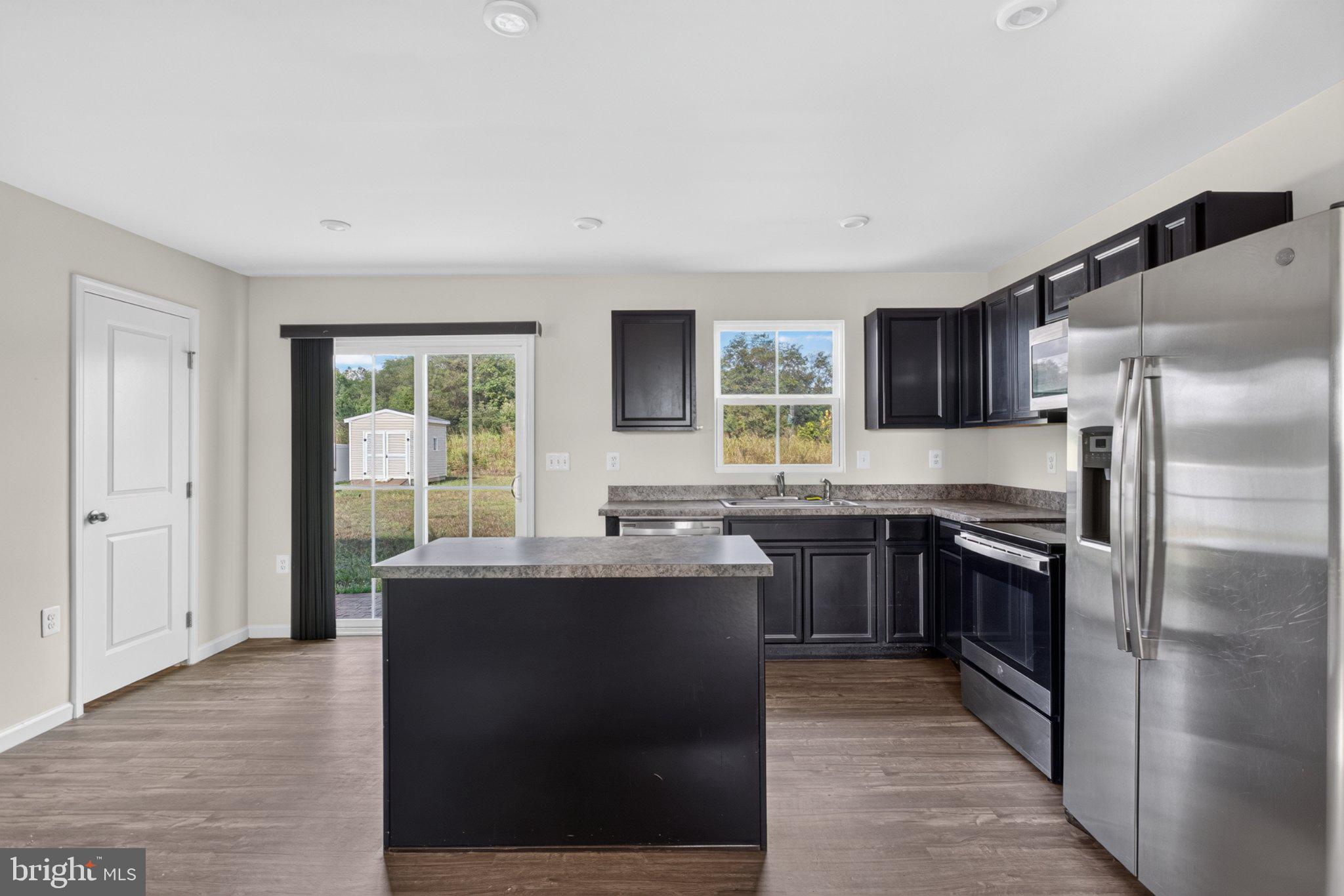 430 SWITCHGRASS COURT