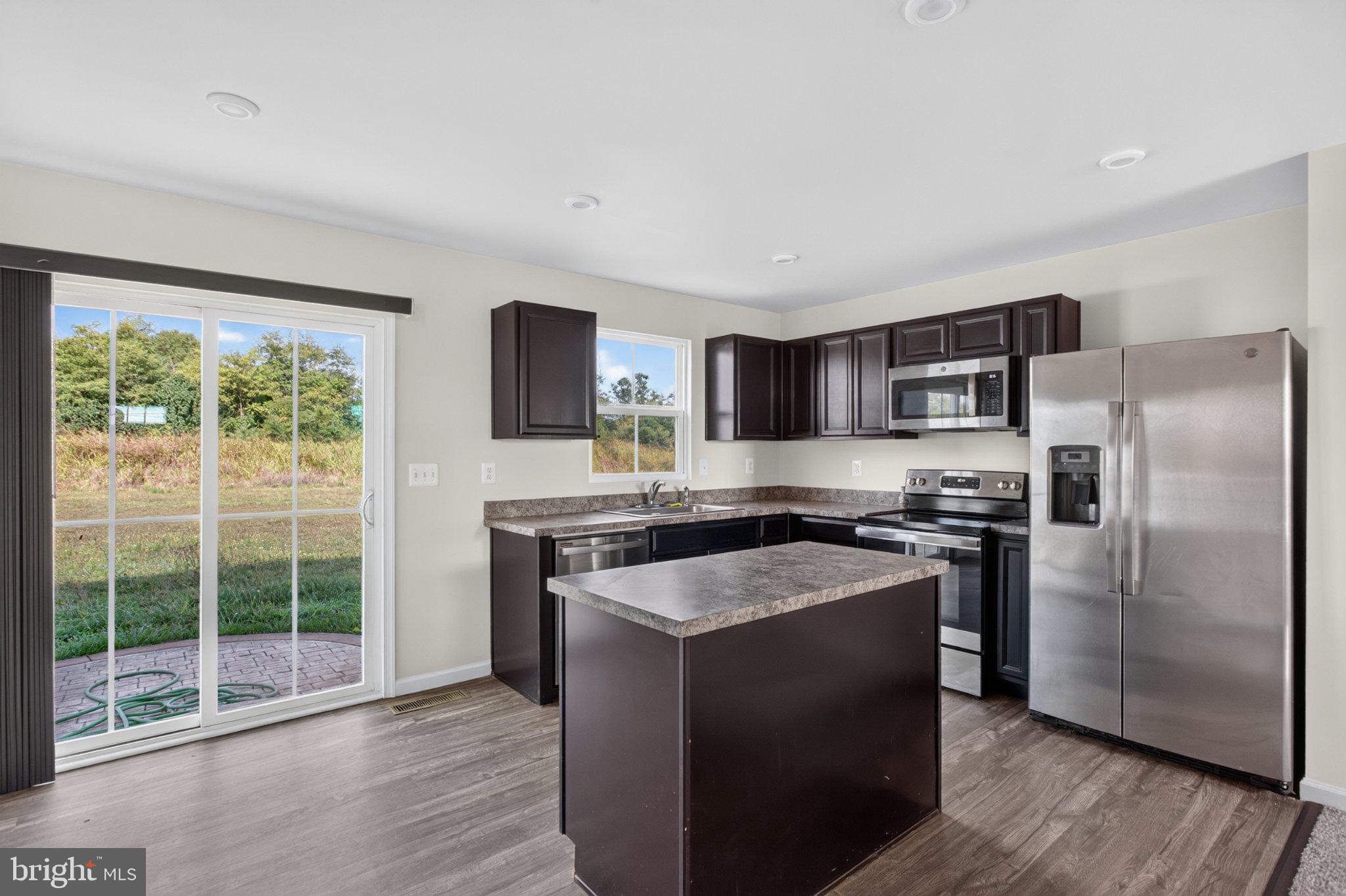 430 SWITCHGRASS COURT
