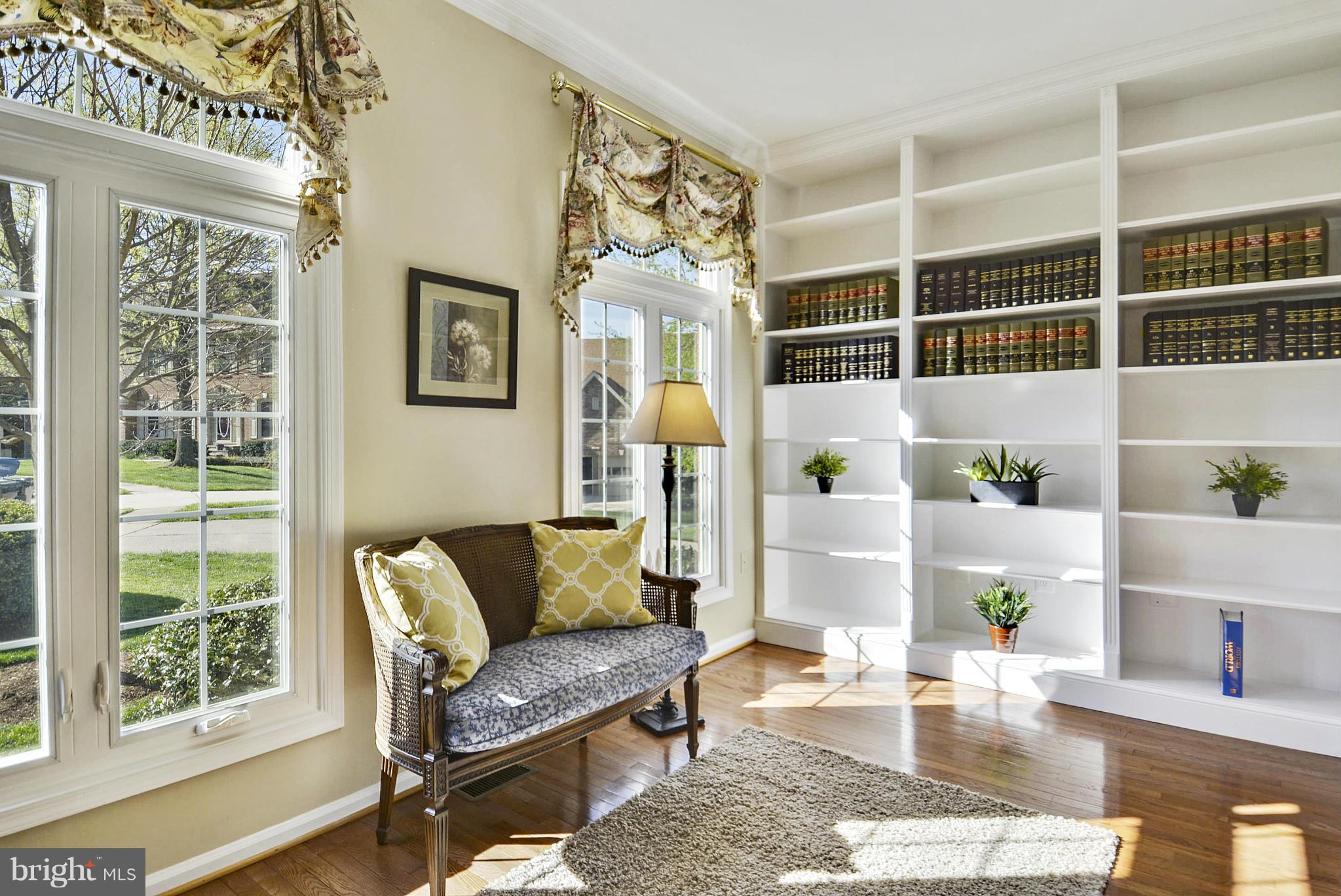 CHANTILLY HIGHLANDS - Residential