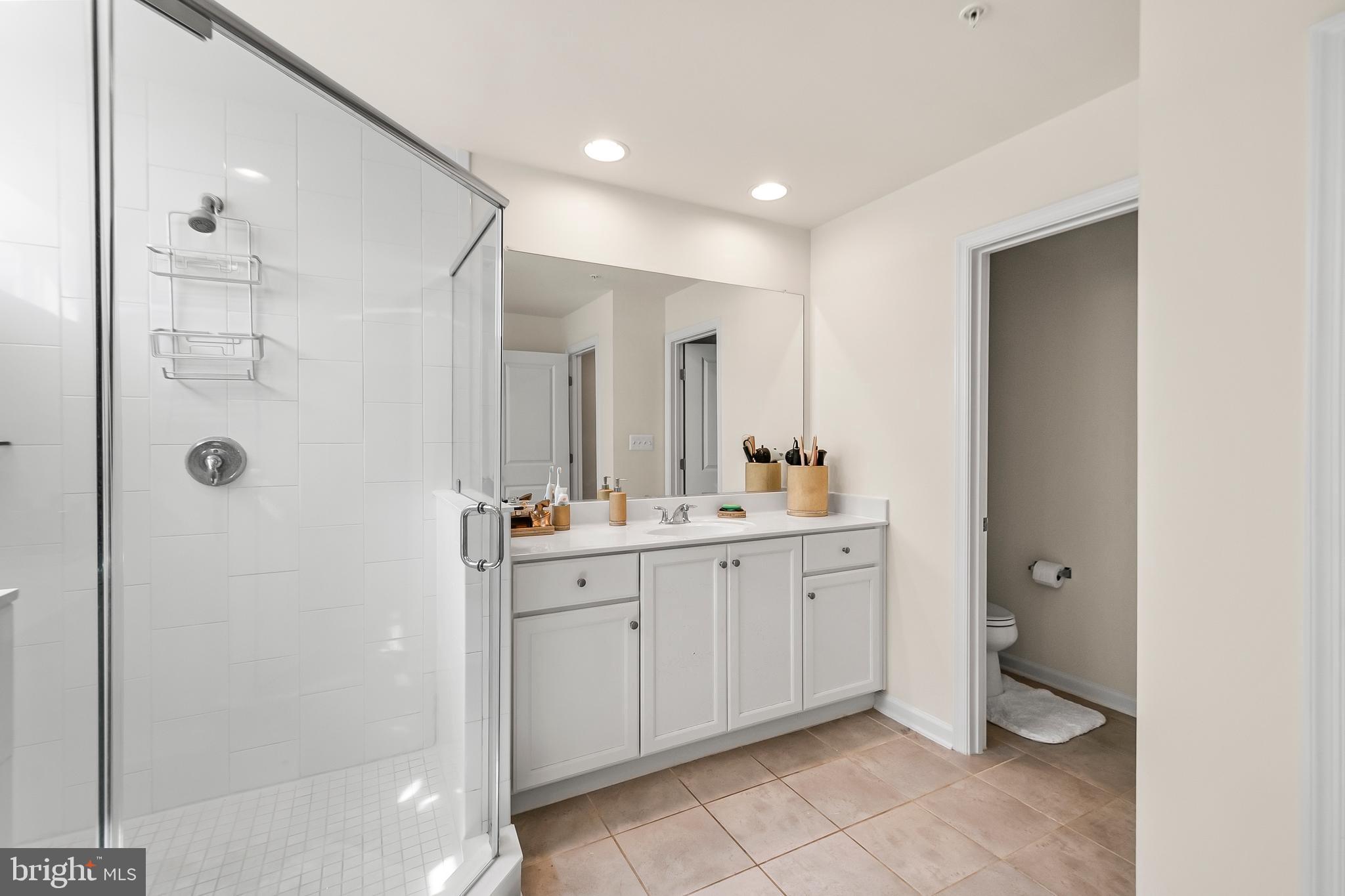 TALLYN RIDGE - Residential