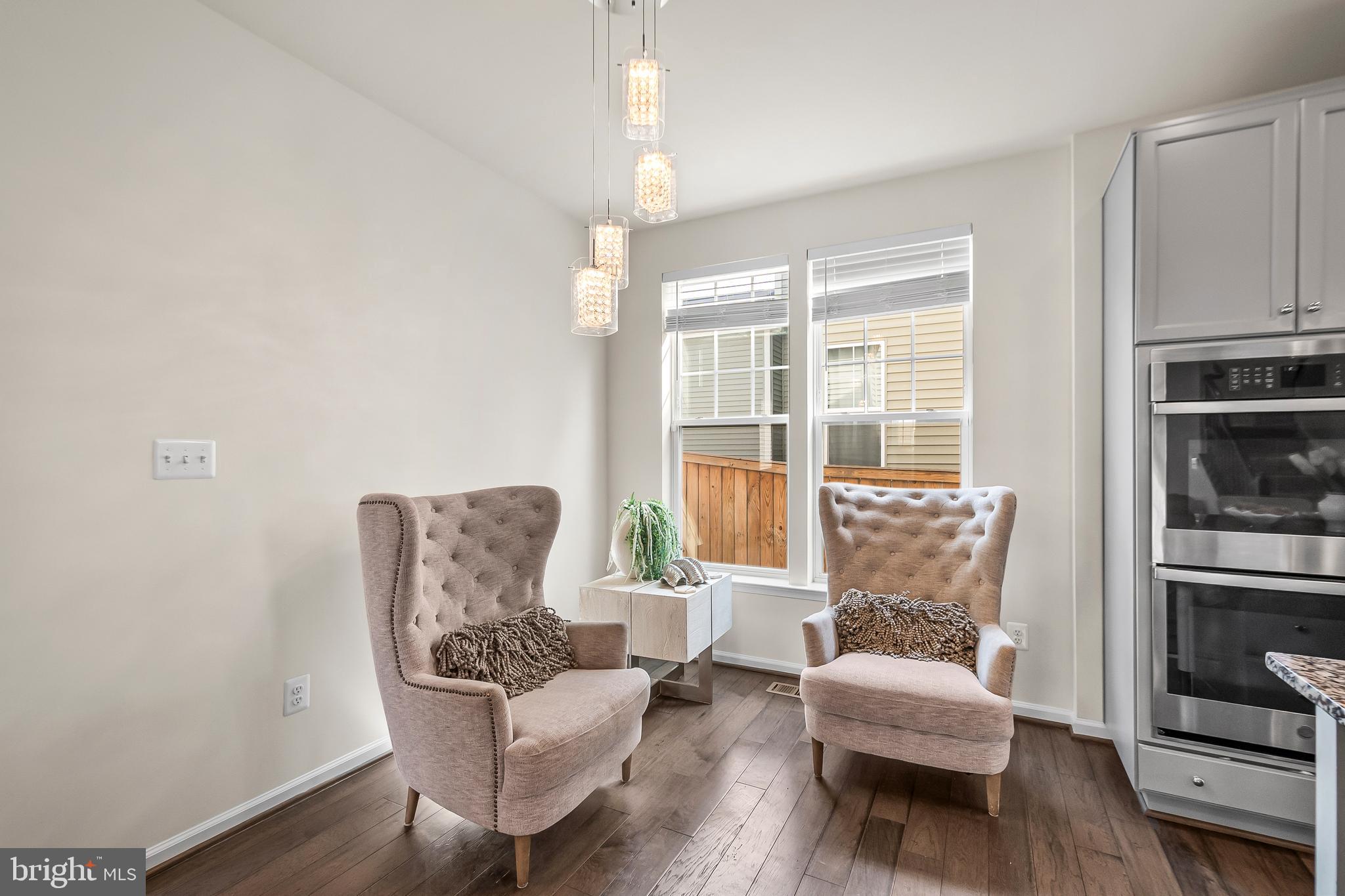 TALLYN RIDGE - Residential