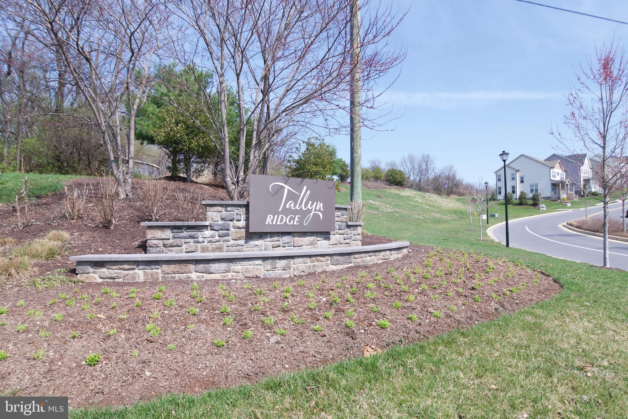 TALLYN RIDGE - Residential