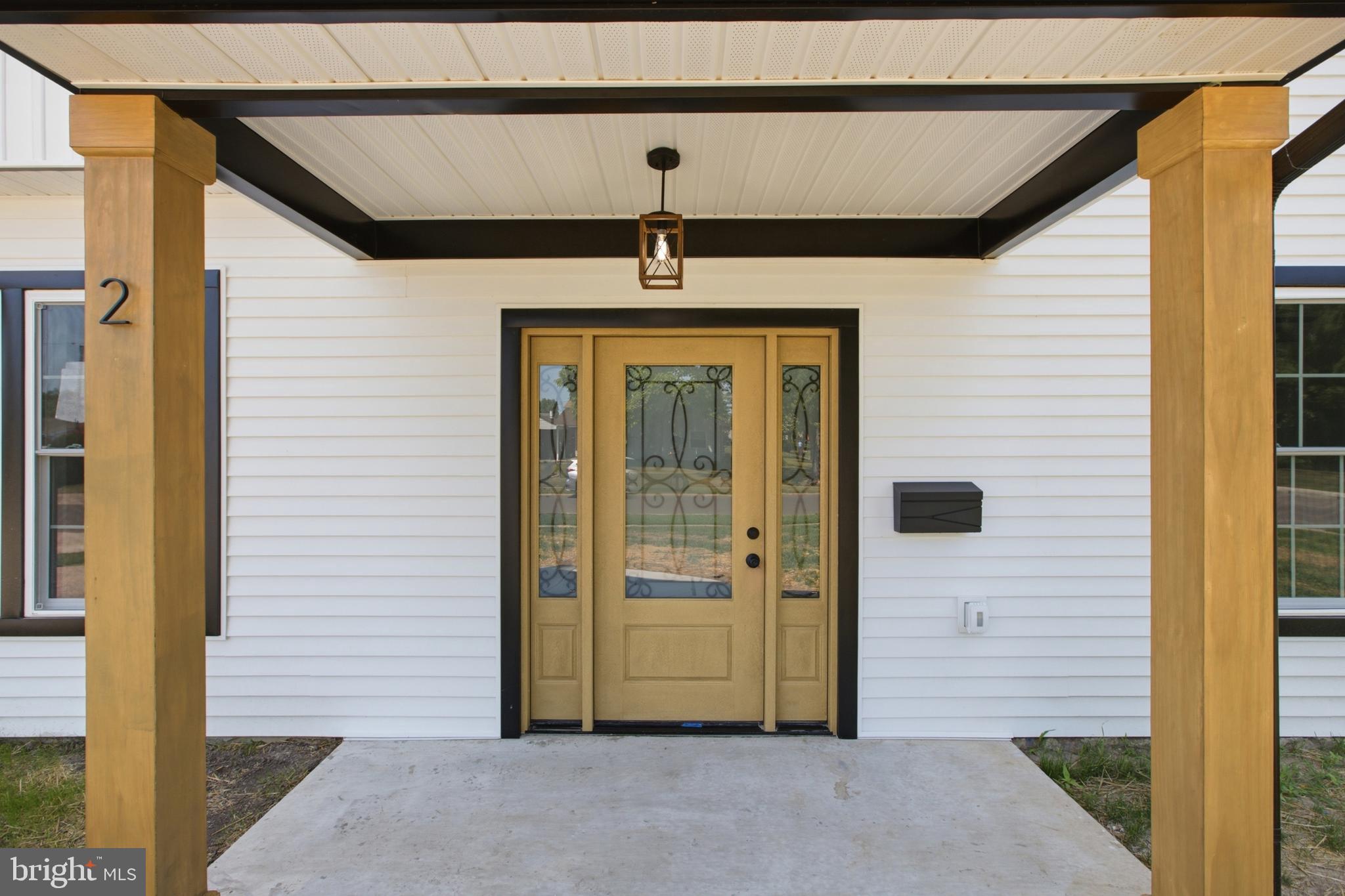 2 SCHOOLHOUSE LANE