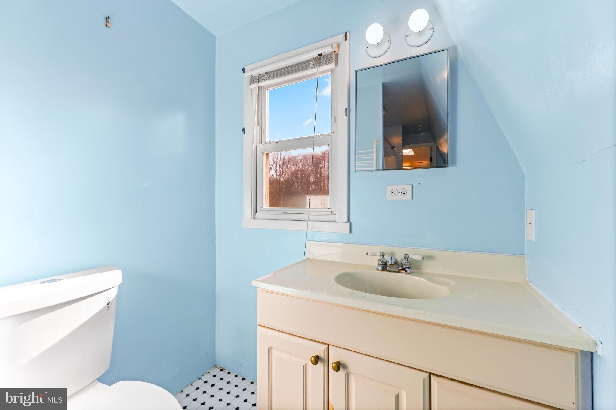 MIDDLE RIVER - Residential