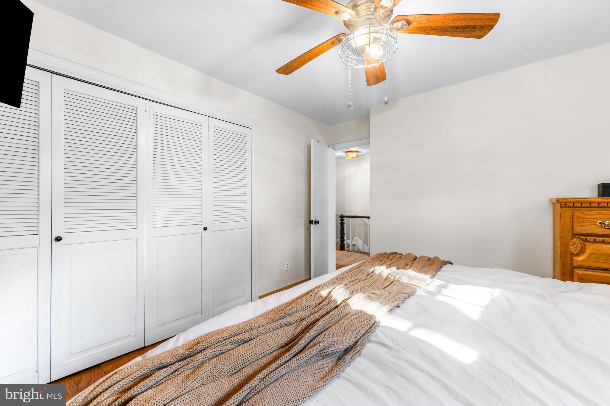 MIDDLE RIVER - Residential