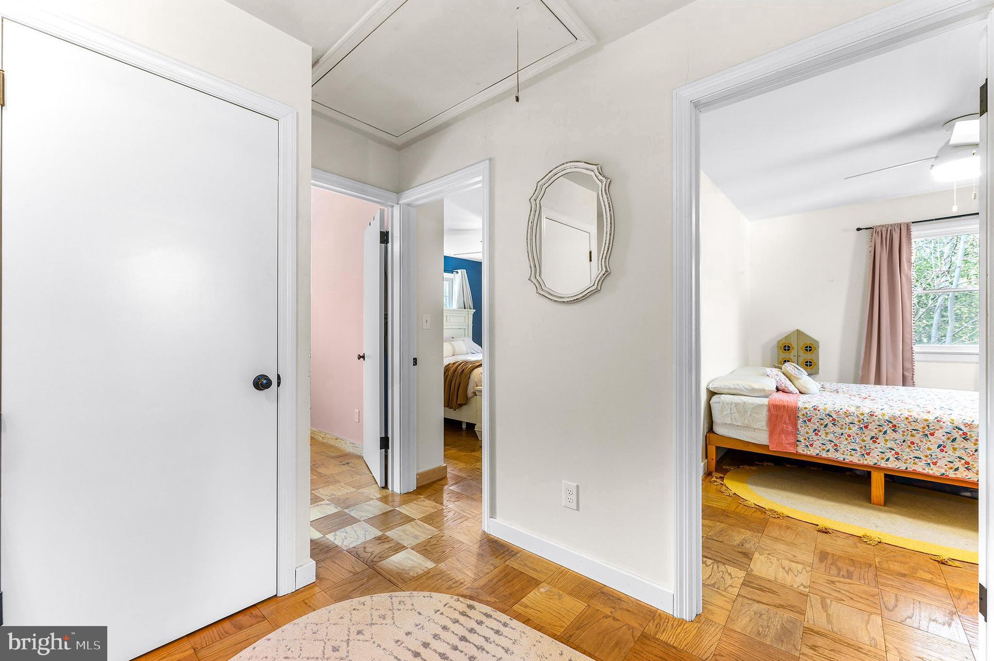 MIDDLE RIVER - Residential