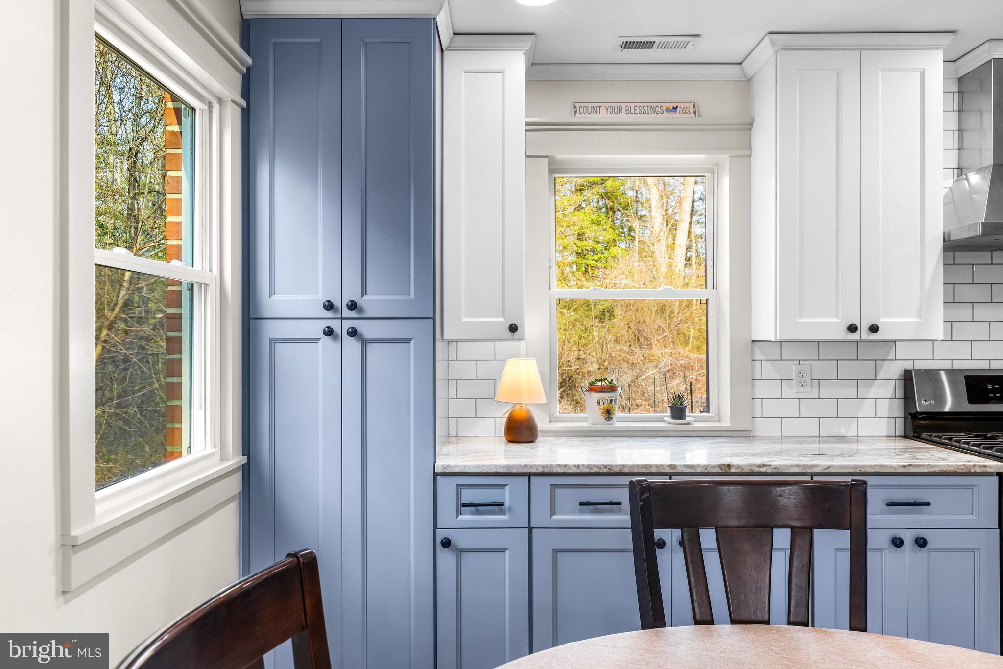 MIDDLE RIVER - Residential