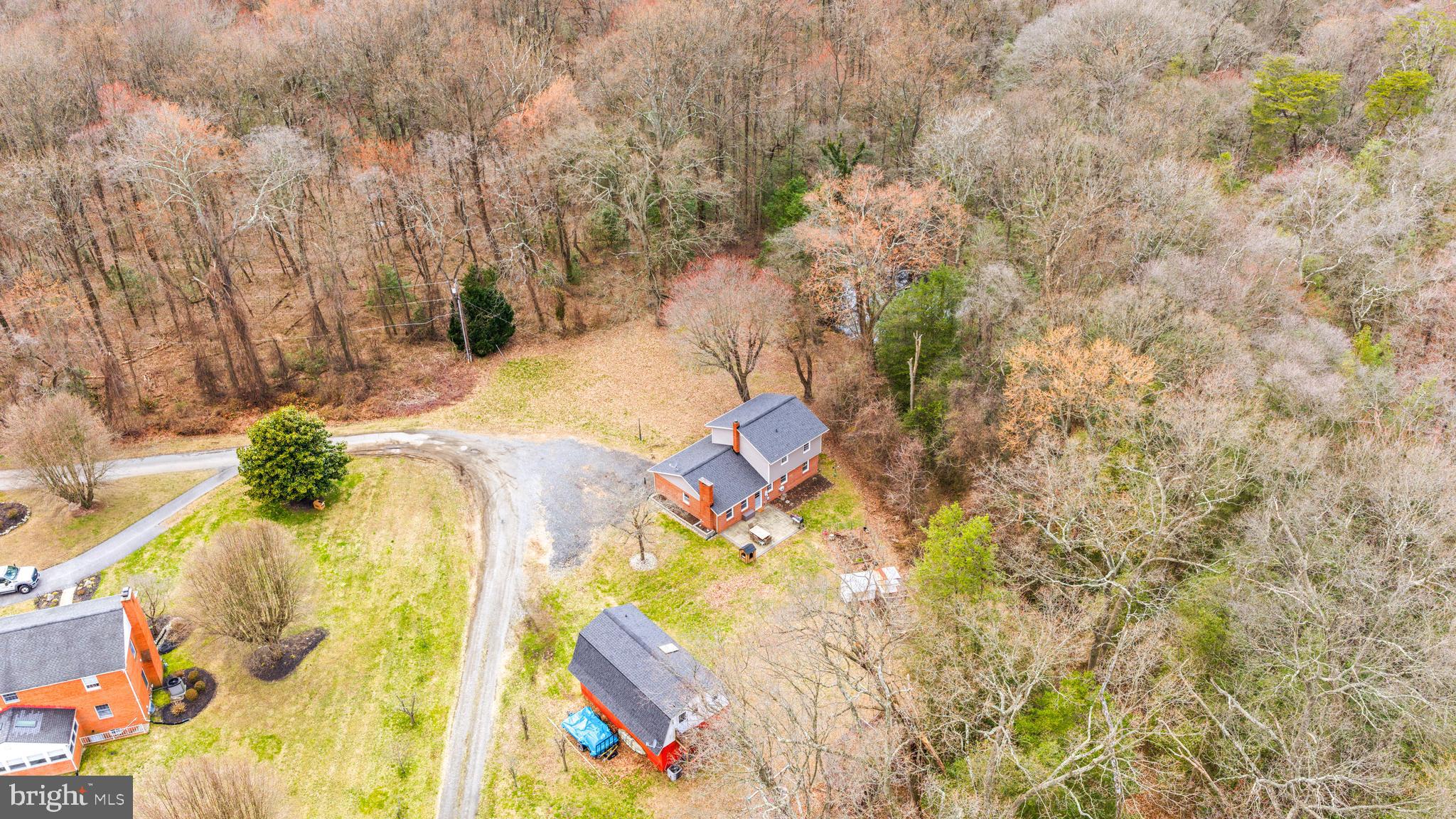 MIDDLE RIVER - Residential