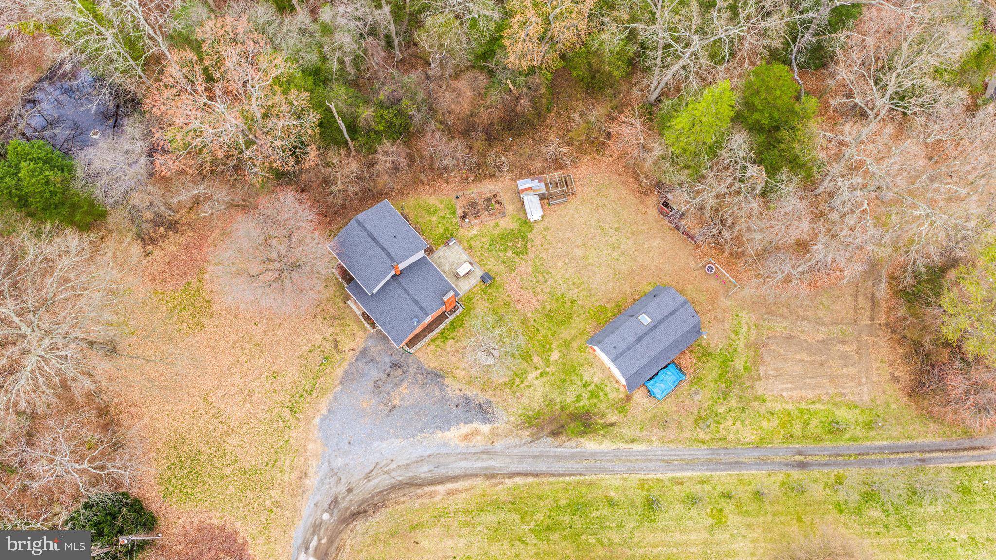 MIDDLE RIVER - Residential