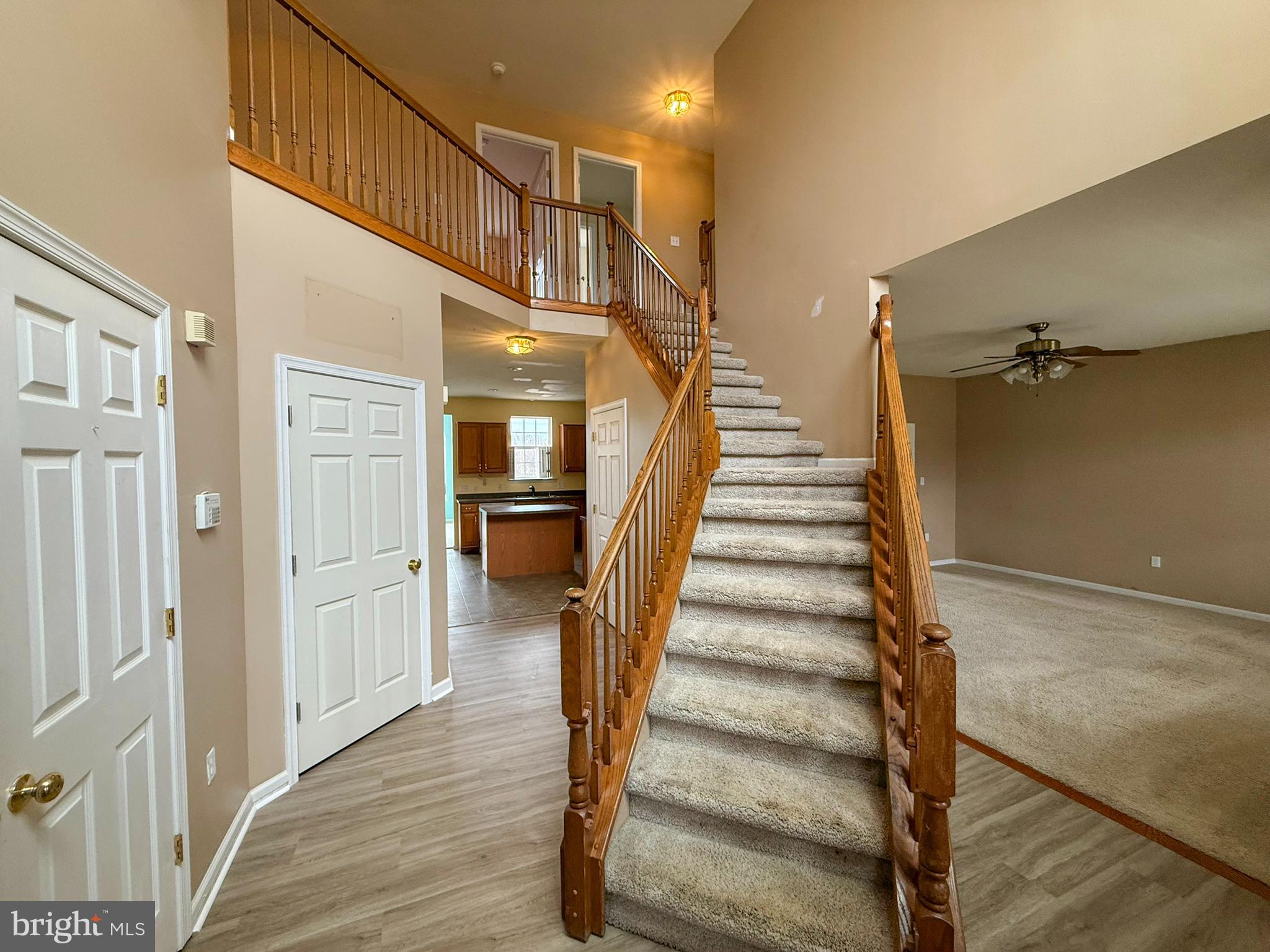 VINTAGE ACRES - Residential