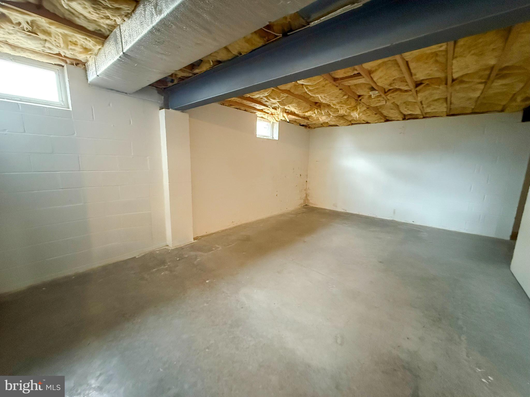 VINTAGE ACRES - Residential