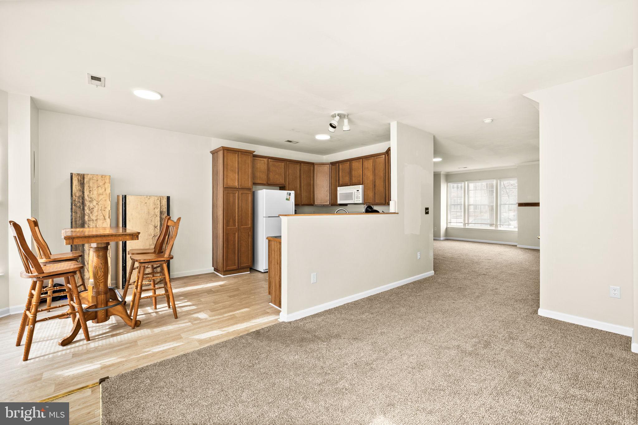 MALLARDS LANDING - Residential