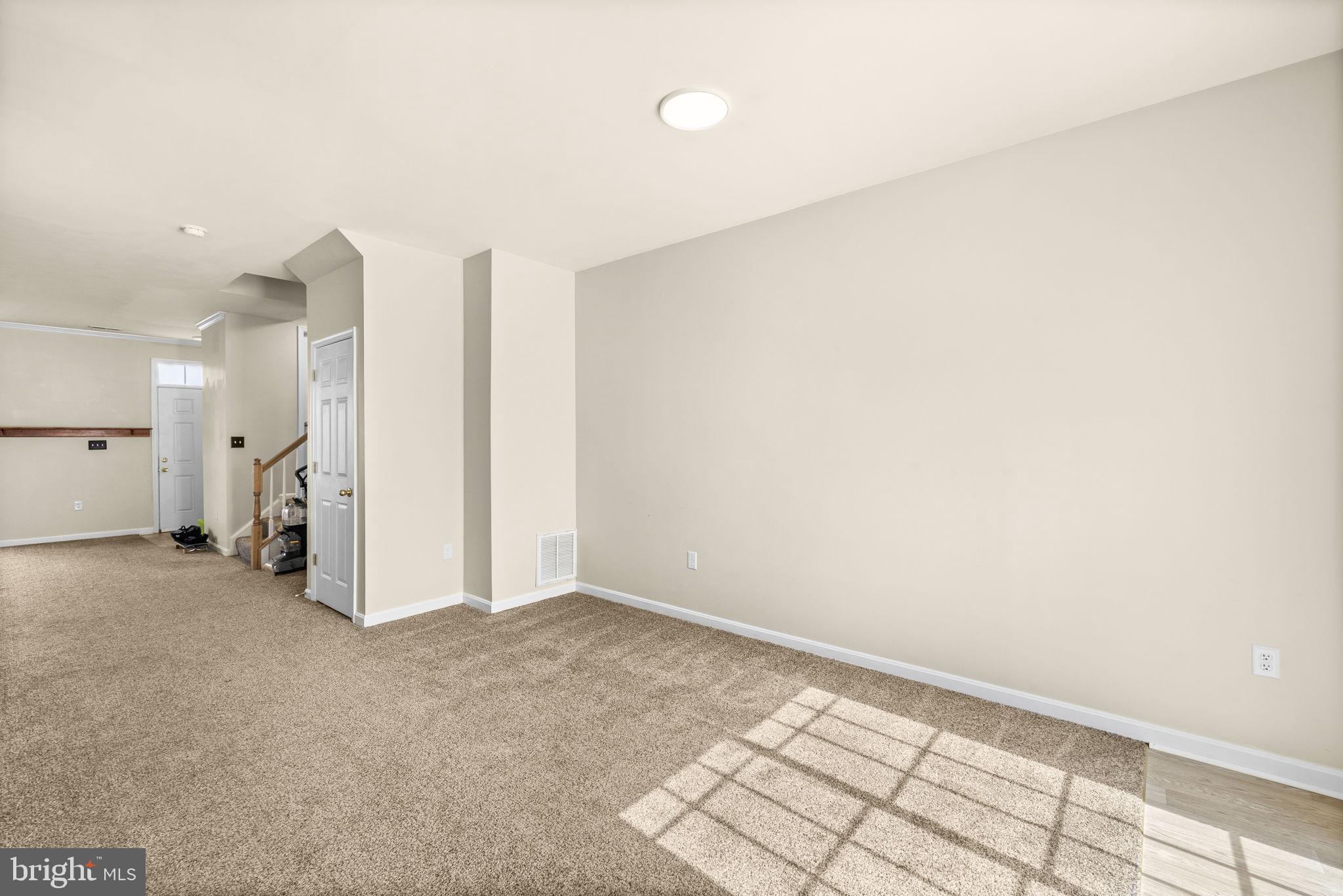 MALLARDS LANDING - Residential