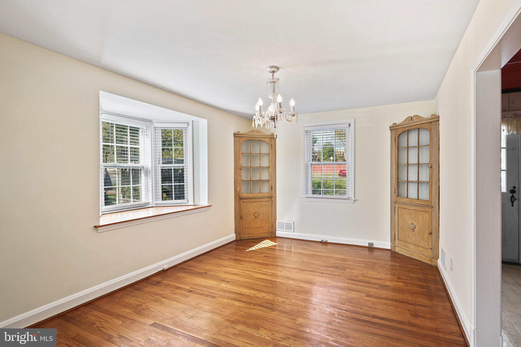 KNETTISHALL - Residential