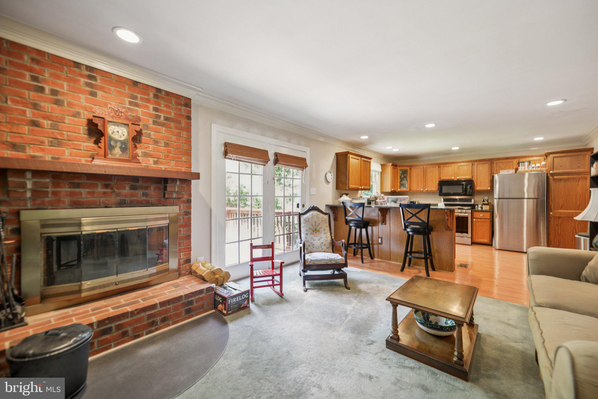 ALUM SPRING EAST - Residential