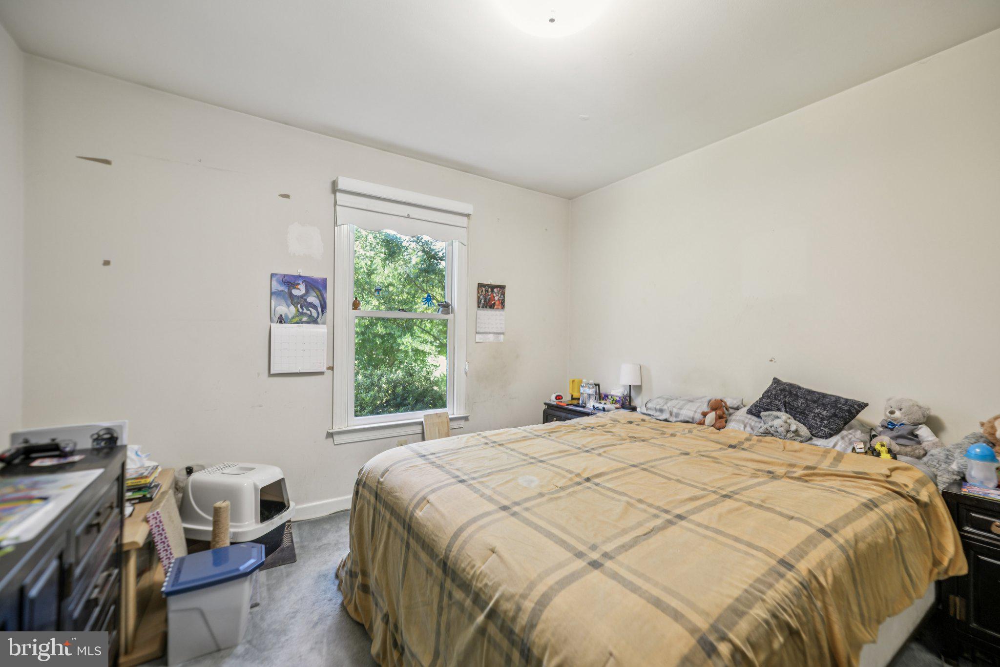 ALUM SPRING EAST - Residential