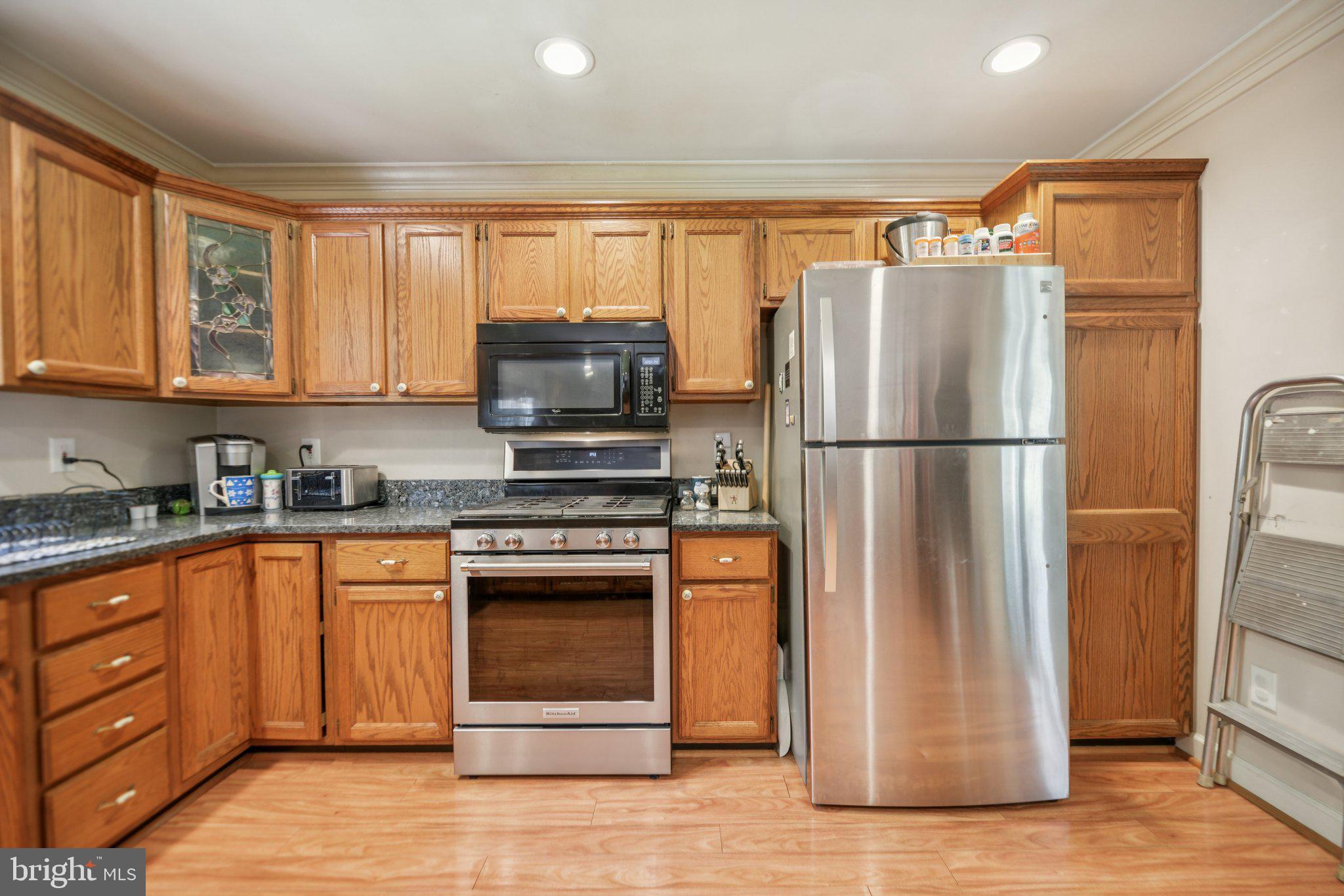 ALUM SPRING EAST - Residential