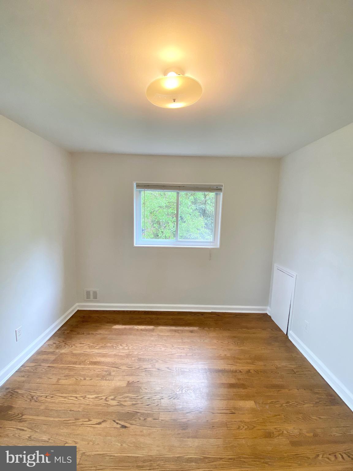 DAVIS TRACT - Residential Lease