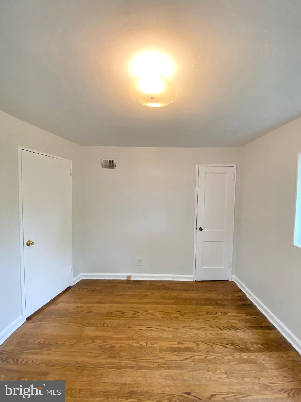 DAVIS TRACT - Residential Lease