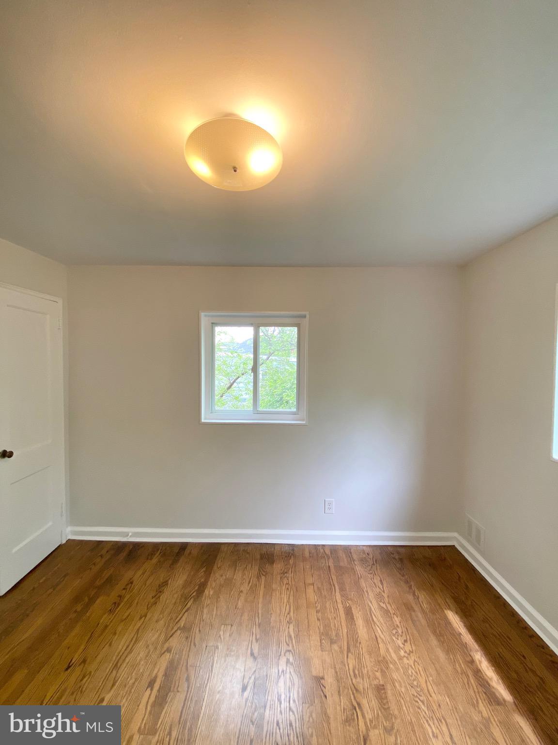 DAVIS TRACT - Residential Lease