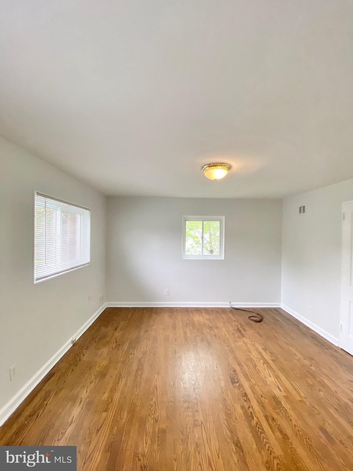 DAVIS TRACT - Residential Lease