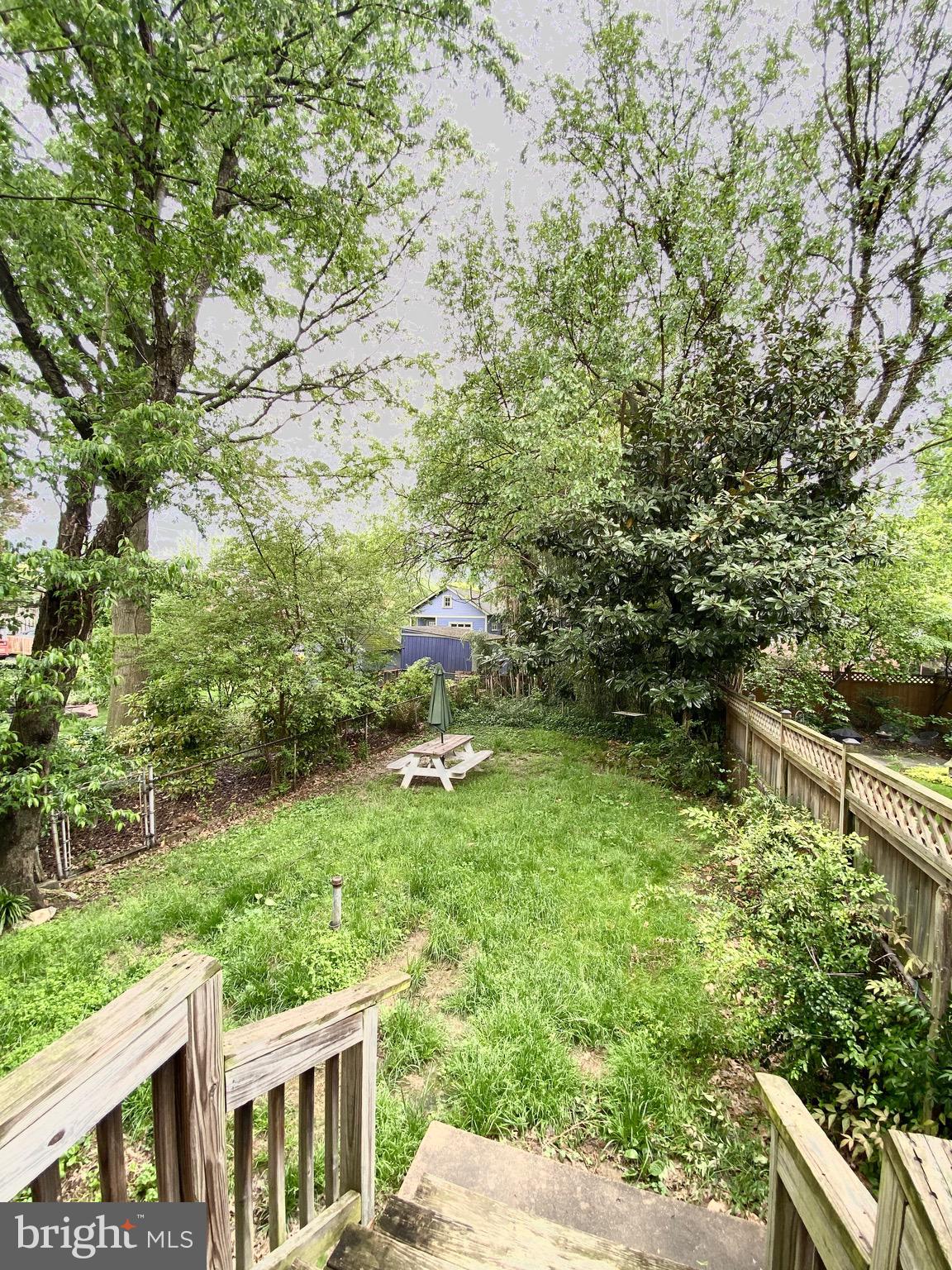 DAVIS TRACT - Residential Lease