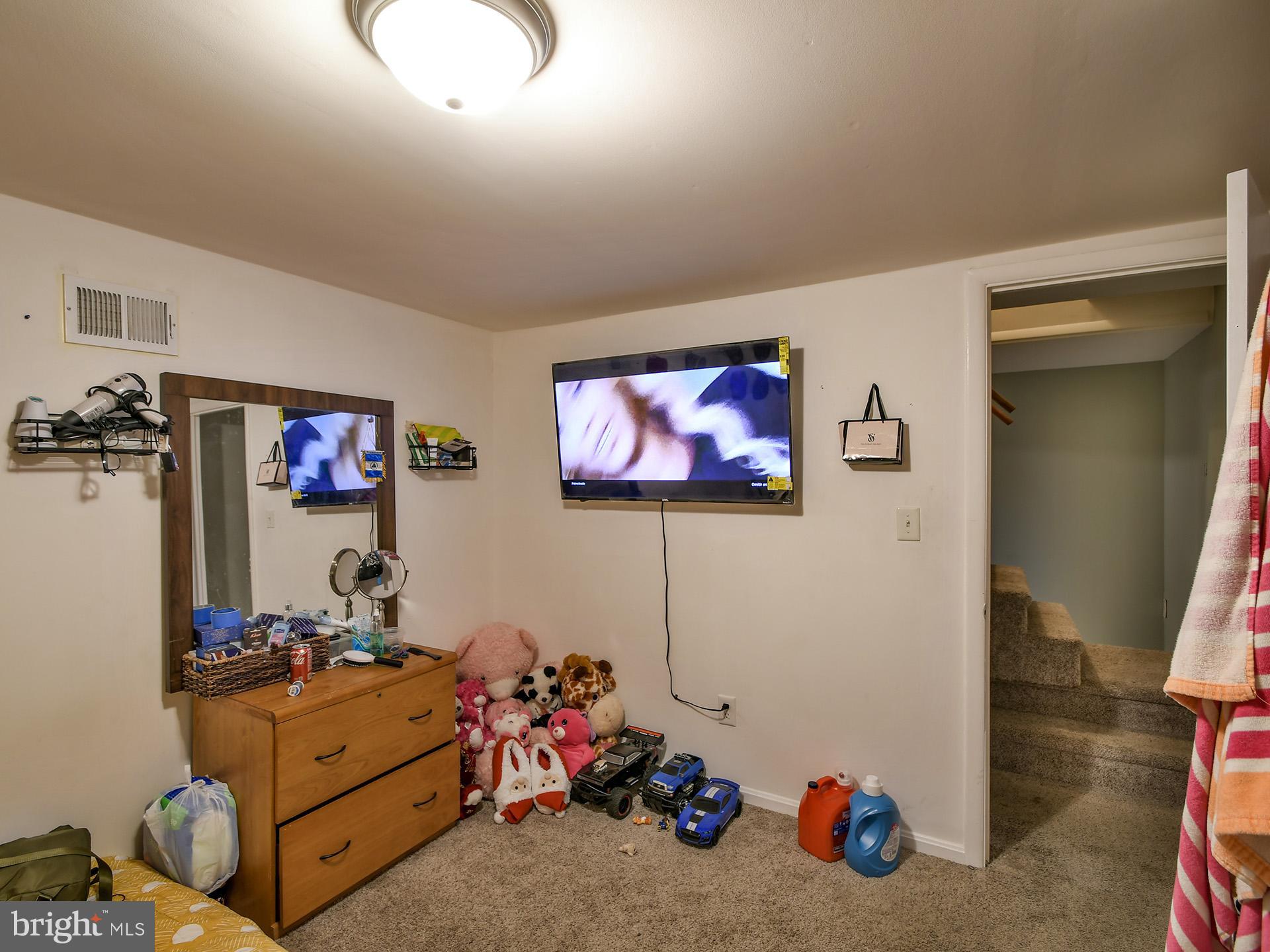 DISTRICT HEIGHTS - Residential