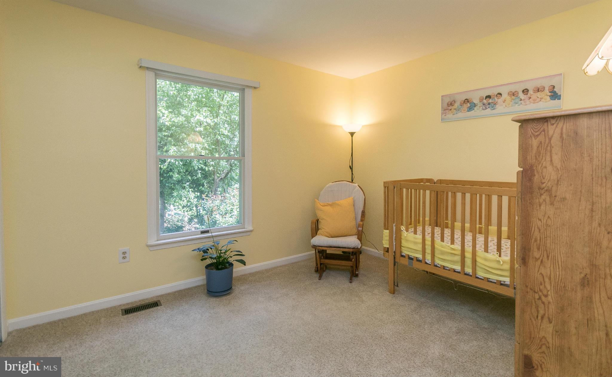 HUNT MEADOW - Residential