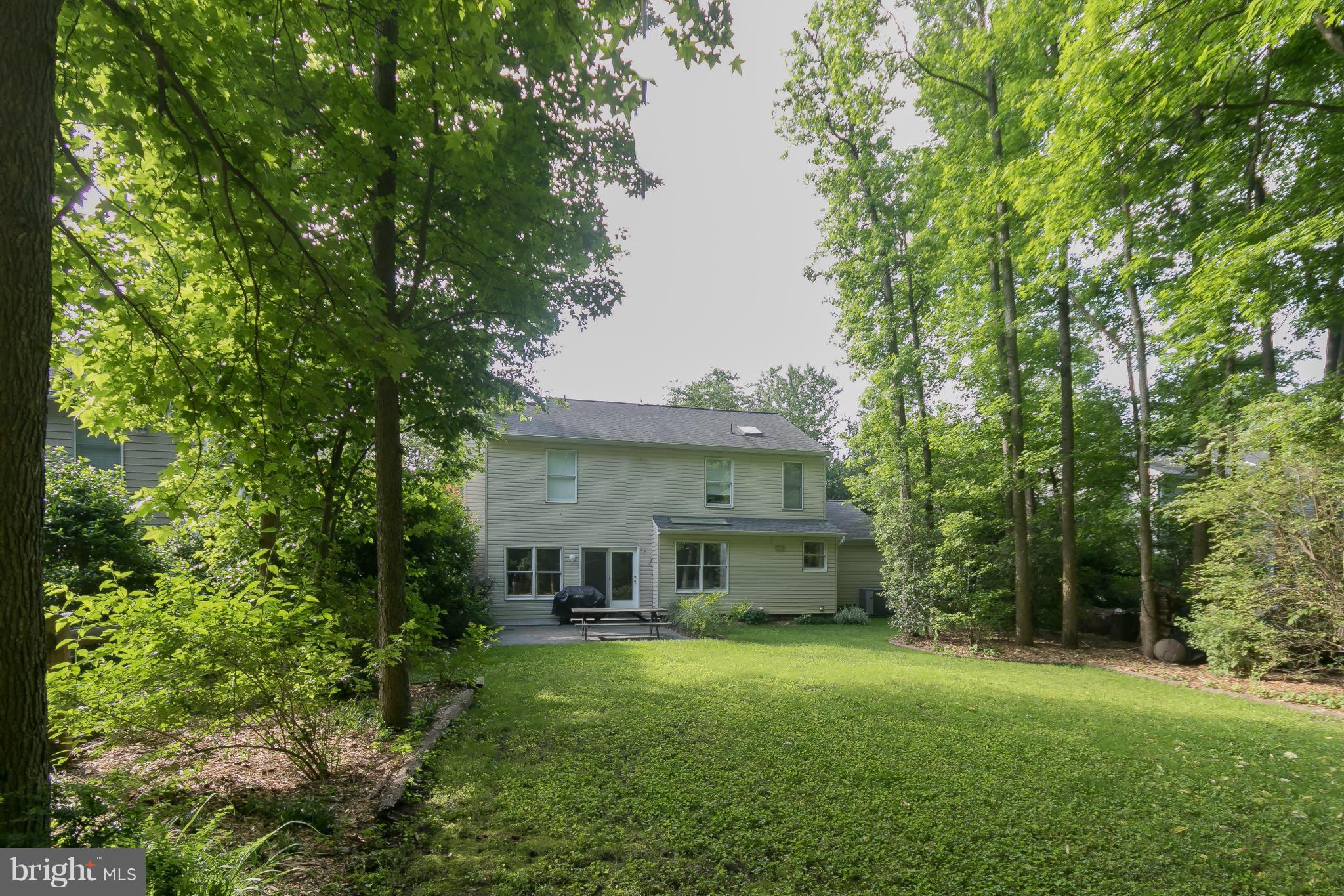 HUNT MEADOW - Residential