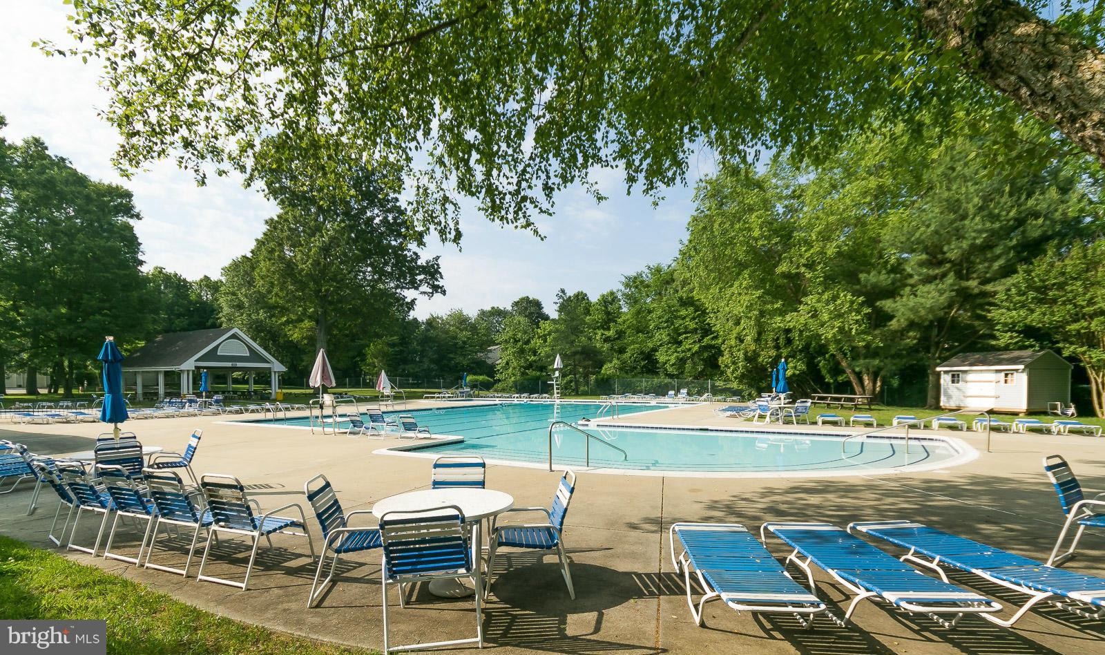 HUNT MEADOW - Residential