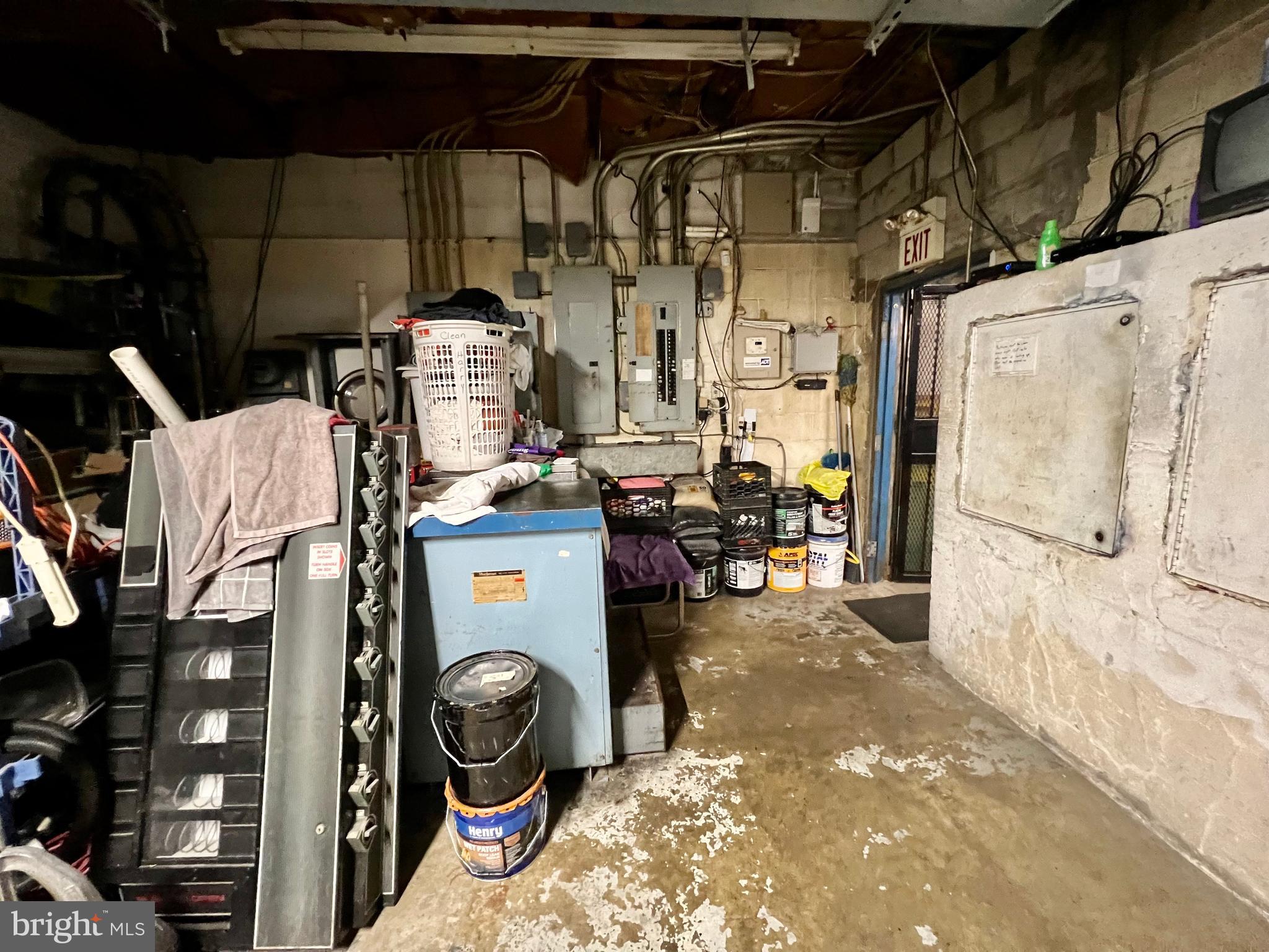 TEMPLE UNIVERSITY - Commercial Sale